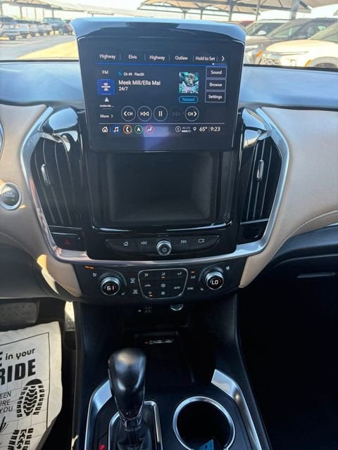 2022 Chevrolet Traverse Premier