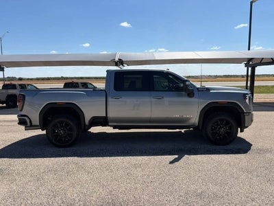 2025 GMC Sierra 2500 HD AT4