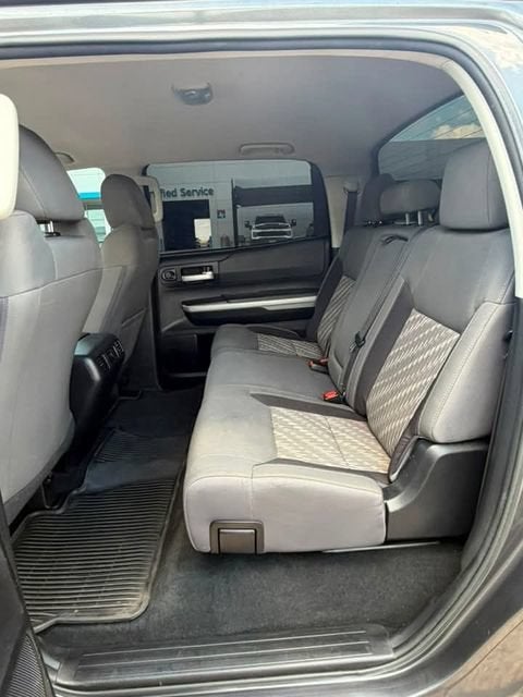 2020 Toyota Tundra 2WD SR5