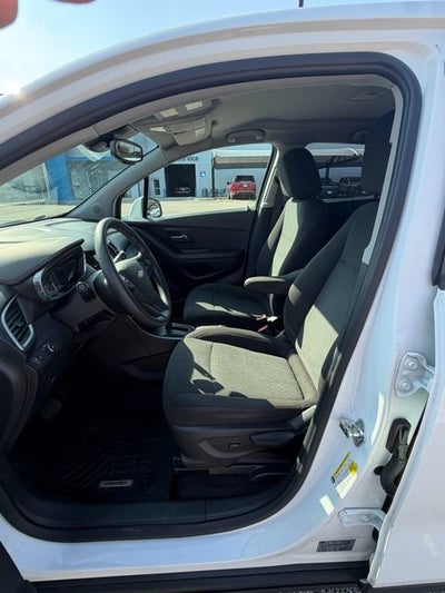 2022 Chevrolet Trax LS